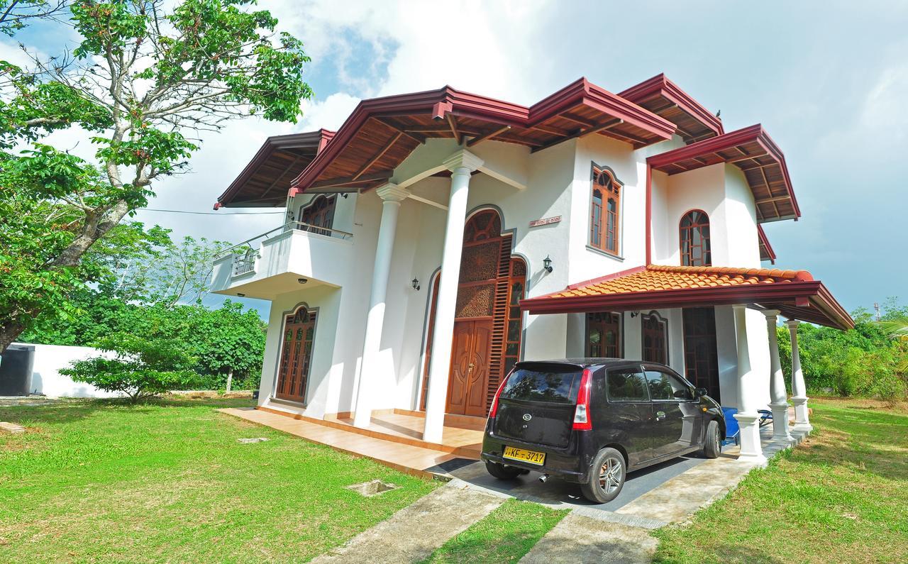 Falcon Villa Induruwa Exterior foto