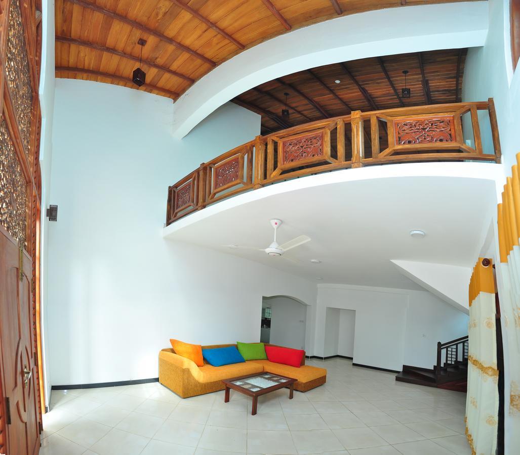 Falcon Villa Induruwa Exterior foto